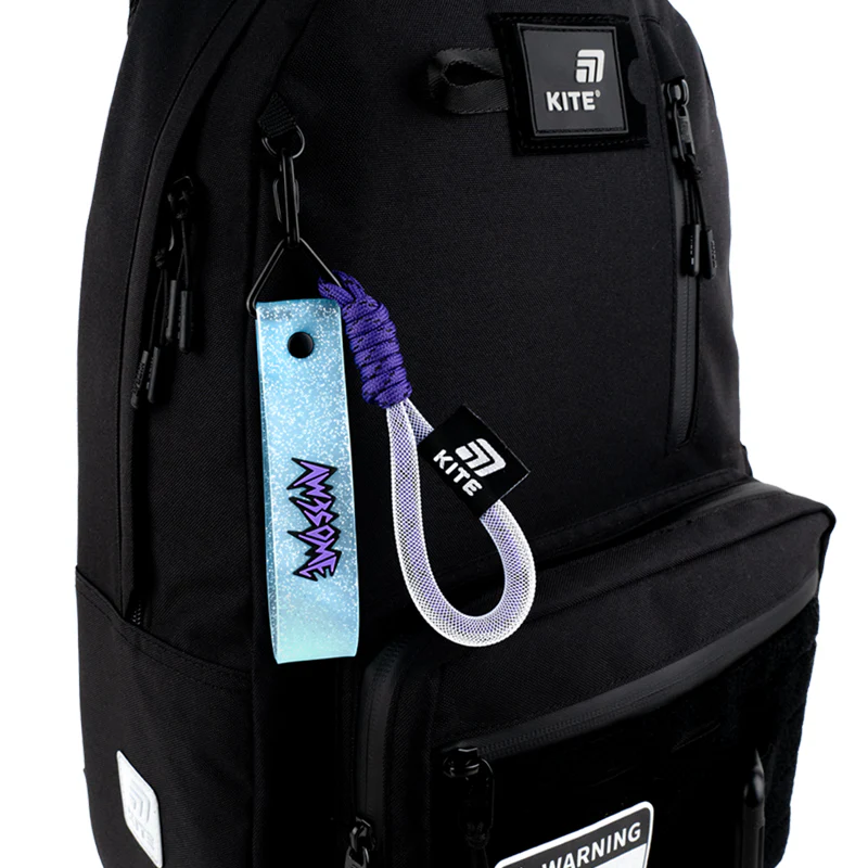 Stylish Kite K25-3002-5 Pendant Keychain – Bold Everyday Accessory