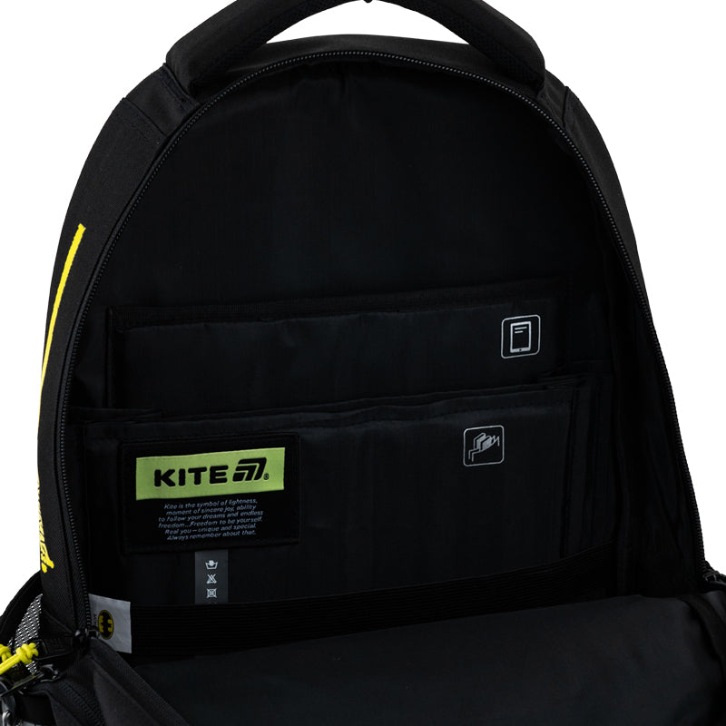 Kite DC Batman Street Teen Backpack – Air Comfort, Tablet, for Grades 4-7