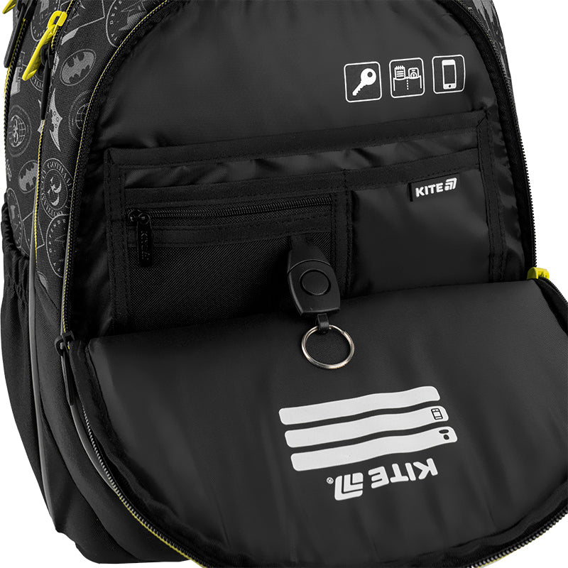 Kite DC Batman School Backpack – IGR Certified, Grades 1-6, Heights 130-145 cm