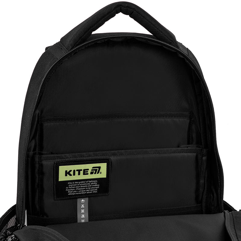 Kite DC Batman Teen Backpack – Air Comfort, Tablet, for Grades 4-7