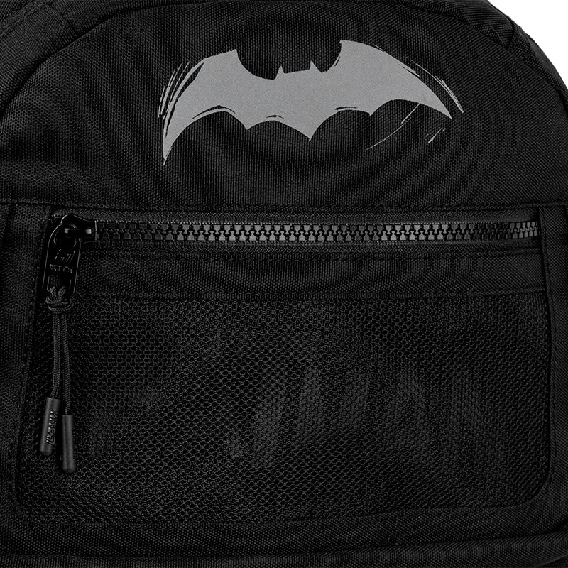 Kite DC Batman Teen Backpack – Air Comfort, Tablet, for Grades 4-7