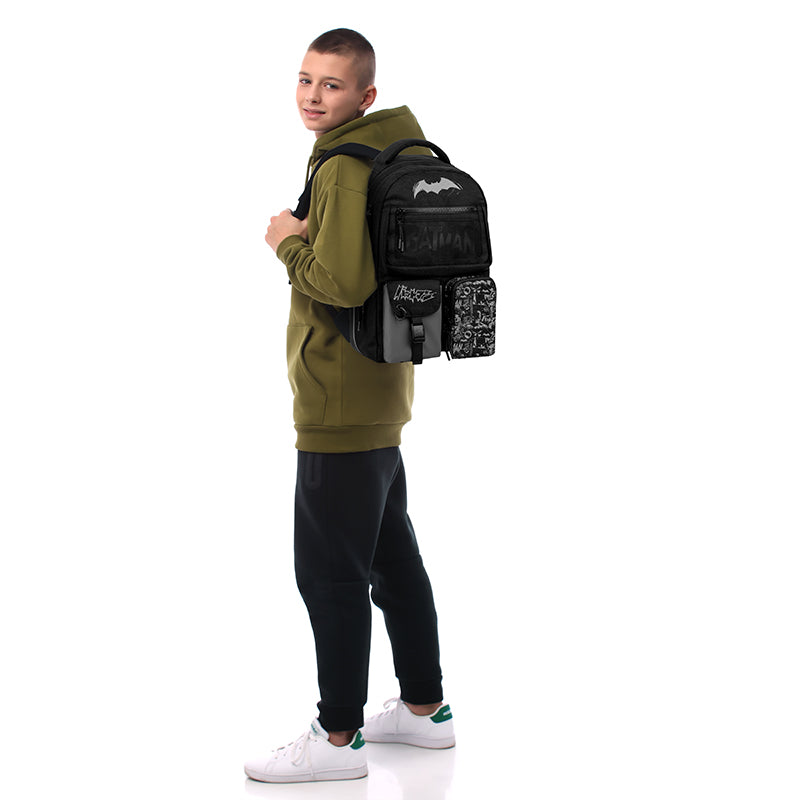 Kite DC Batman Teen Backpack – Air Comfort, Tablet, for Grades 4-7