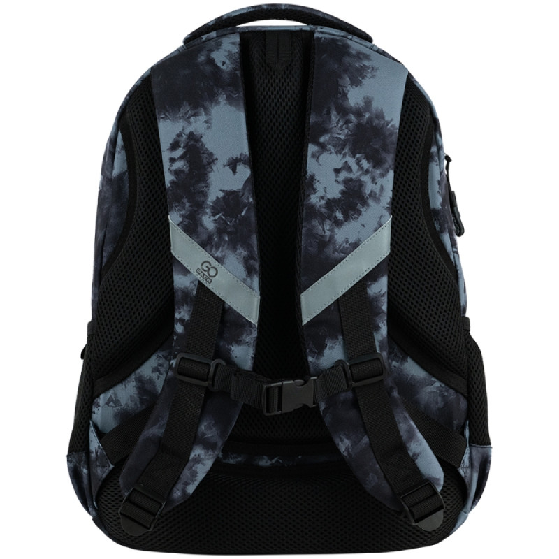 Black GoPack Teens Backpack with 3 Compartments & Chest Strap