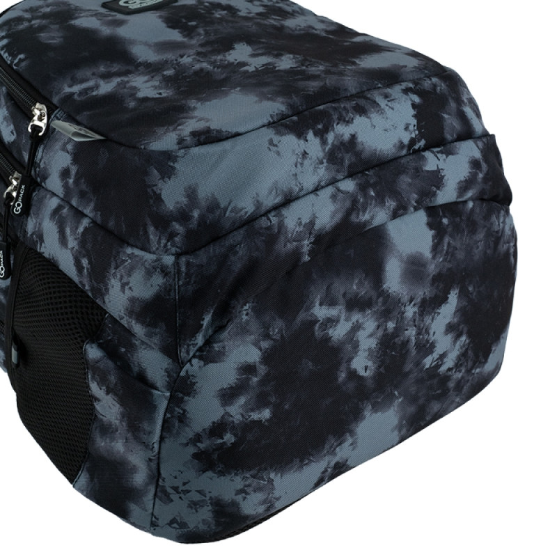 Black GoPack Teens Backpack with 3 Compartments & Chest Strap