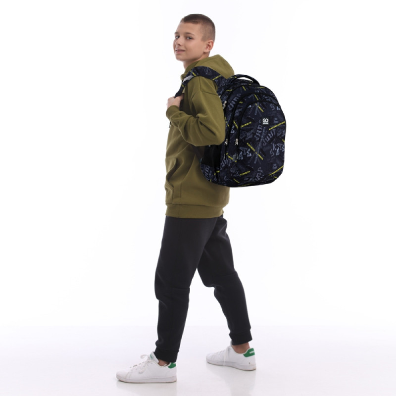 Ergonomic Teens Backpack GO25-162L-5 in Matte Black