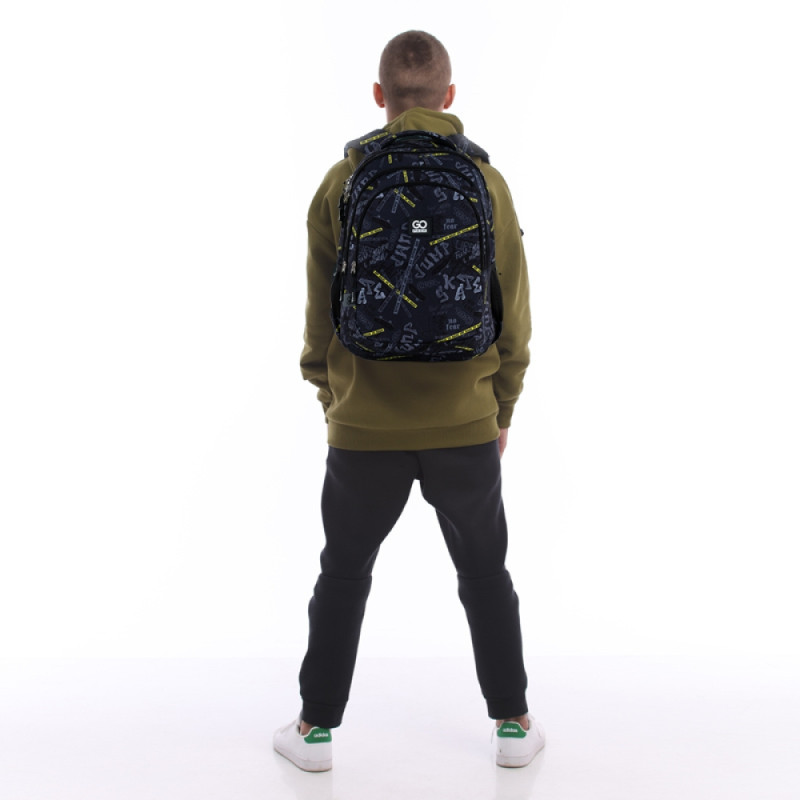 Ergonomic Teens Backpack GO25-162L-5 in Matte Black