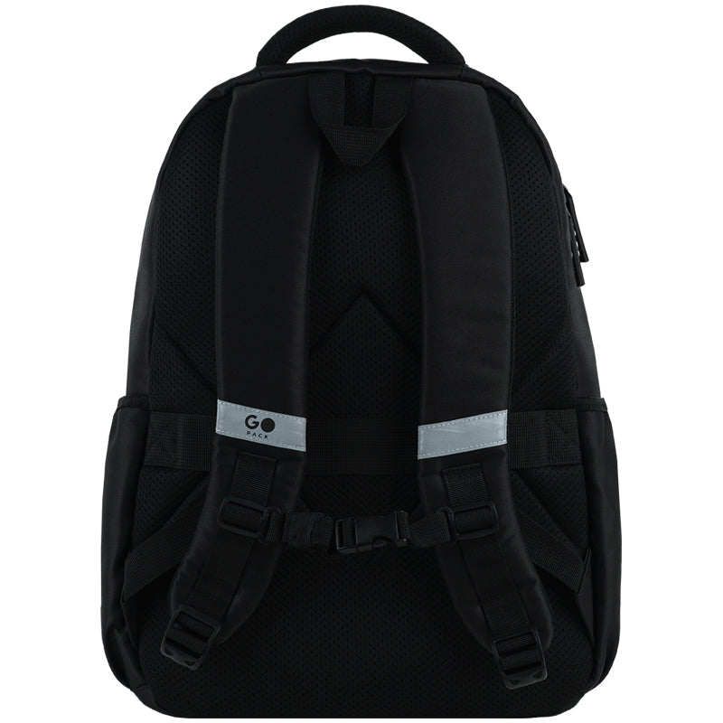 GoPack Black 21L Teen Backpack – Chest Strap, Laptop, for Heights 145-175 cm