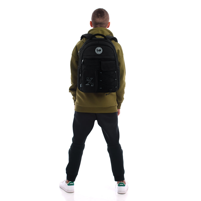 GoPack Black 21L Teen Backpack – Chest Strap, Laptop, for Heights 145-175 cm