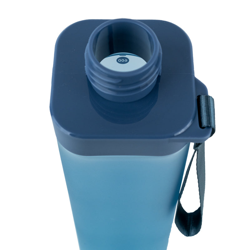 Blue Square Water Bottle 700ml – Leakproof & Stylish