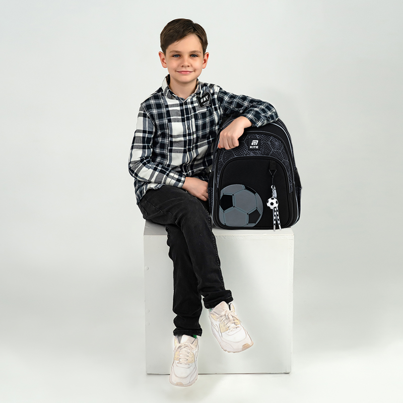 Kite Football Backpack for Kids – Sporty, Light & Smart