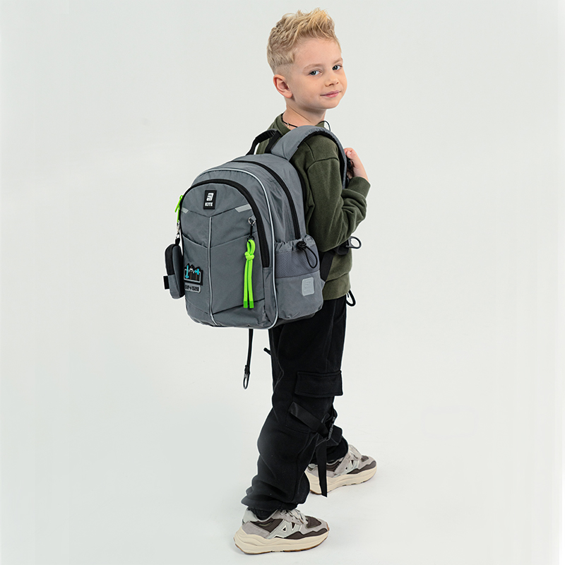 Light & Comfortable – Kite Education K25-771S-6 School Backpack