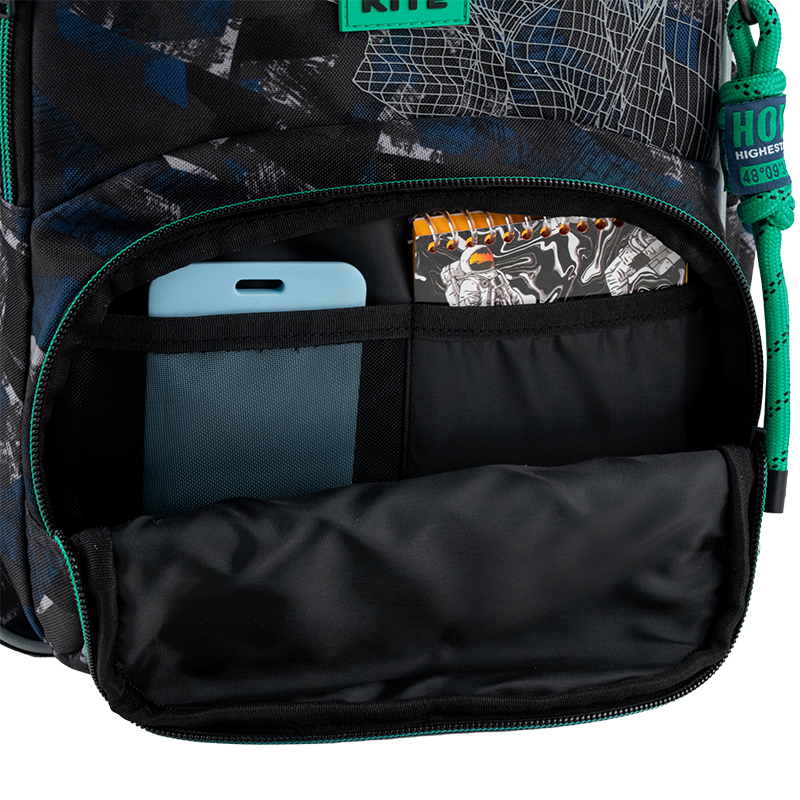 Beast Mode School Backpack – Light, Smart & Ergonomic