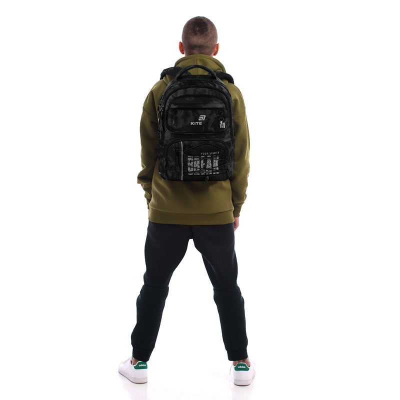 Kite Break Limits Teen Backpack – Chest Strap, Tablet, for Grades 4-7