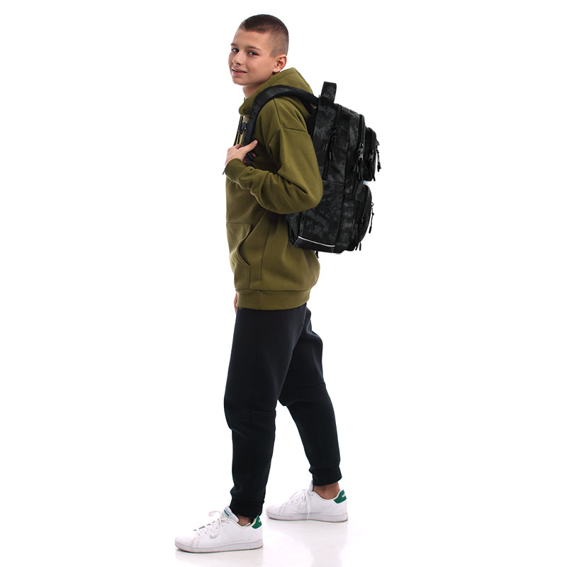 Kite Break Limits Teen Backpack – Chest Strap, Tablet, for Grades 4-7