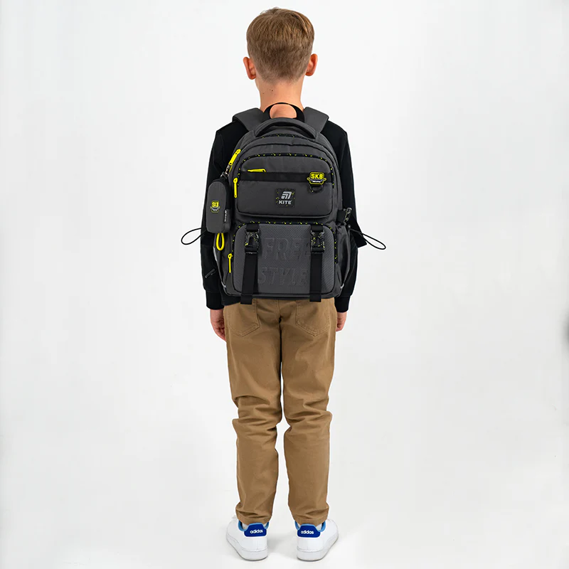 Kite Education Free Style ergonomic school backpack back and strap system