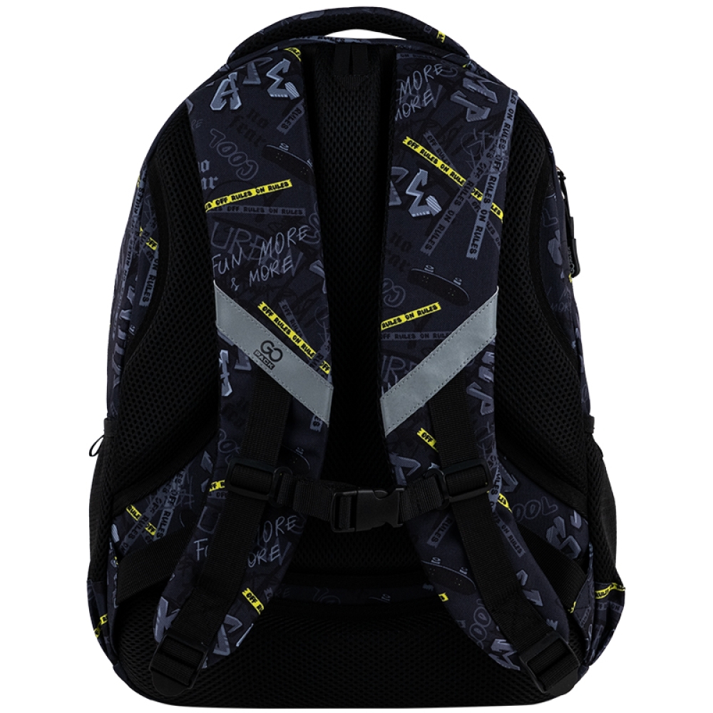 GoPack Teens black ergonomic backpack front view