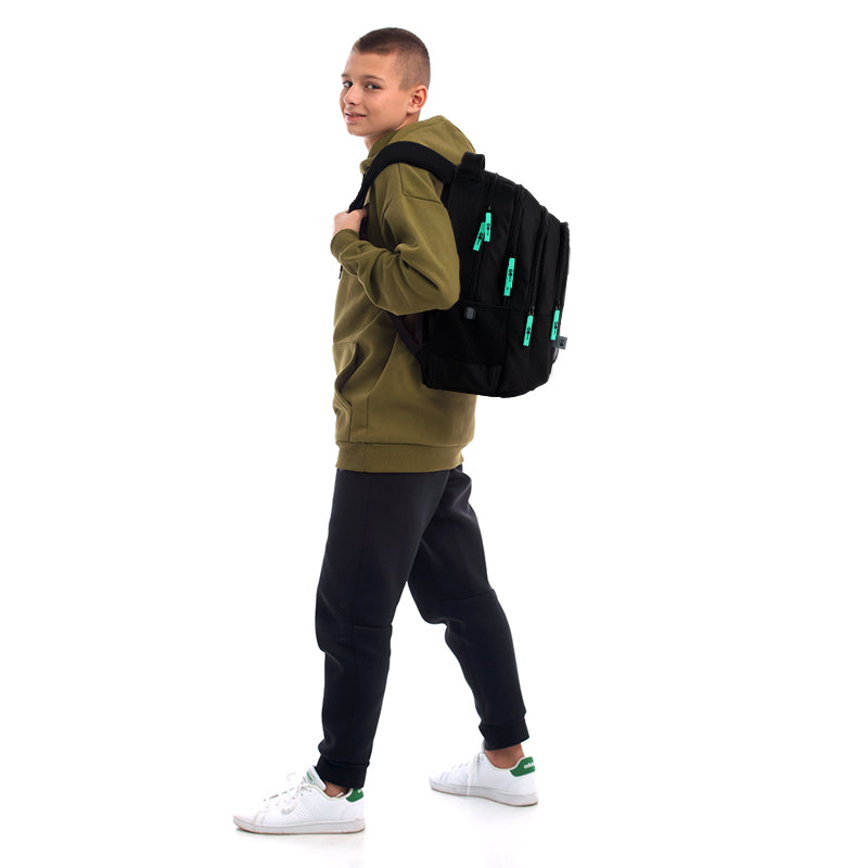 GoPack Black 16.5L Ergonomic Backpack storage and construction details